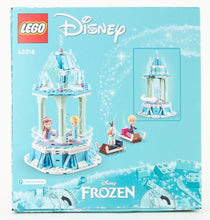 Carica l&#39;immagine nel visualizzatore di Gallery, LEGO Disney Frozen La Giostra Magica di Anna ed Elsa, Giocattolo Ispirato al Castello di Frozen con Micro Bambolina della Principessa e Olaf, Giochi Regalo per Bambini e Bambine dai 6 Anni in su 43218