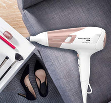 Carica l&#39;immagine nel visualizzatore di Gallery, Rowenta CV5830 Studio Dry Glow Asciugacapelli con Booster Ionico, Phon per Capelli 2100W, Tecnologia Effiwatts, Thermo Control, 1 Diffusore e 1 Concentratore, 6 Combinazioni di Velocità/Temperatura