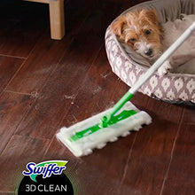 Carica l'immagine nel visualizzatore di Gallery, Swiffer Panni Catturapolvere, 1 Scopa 2 Panni Lavapavimenti e 4 Panni Dry 3D, Cattura e Blocca 3 Volte più Polvere, Sporco e Peli Rispetto a Swiffer Tradizionale, Ottimo per Tutti I Tipi di Pavimenti