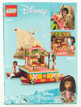 Carica l&#39;immagine nel visualizzatore di Gallery, LEGO Disney Princess La Barca a Vela di Vaiana con Mini Bambolina di Sina e Delfino, Giocattolo Creativo da Costruire, Giochi per Bambine e Bambini da 6 Anni, Idea Regalo di Compleanno 43210