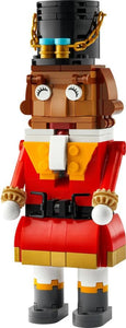 LEGO Schiaccianoci, Personaggio Giocattolo da Costruire, Pupazzo con Parti Mobili, Decorazione di Natale, Giochi per Bambini e Bambine da 8 Anni in su, Idea Regalo per Adulti da Collezione 40640