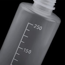 Carica l'immagine nel visualizzatore di Gallery, LATRAT Set di 3 annaffiatoi in plastica, bottiglie di sicurezza per la pulizia delle bottiglie trasparenti per il giardi