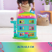 Carica l'immagine nel visualizzatore di Gallery, Gabby's Dollhouse, la Casa delle Bambole di Gabby a Tema Festa, 15 Pezzi a Tema Arcobaleno, Personaggi e Mobili per la Casa delle Bambole con Effetti Sonori, Alta 60 cm, 3+ Anni