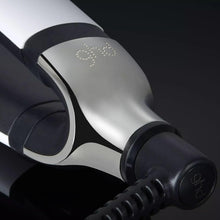Carica l'immagine nel visualizzatore di Gallery, ghd platinum+, Piastra per Capelli Intelligente 26 mm