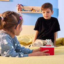 Carica l&#39;immagine nel visualizzatore di Gallery, FABA - Raccontastorie Bianco - Cantastorie per Bambini, Cassa Audio con Personaggio Sonoro Ele l&#39;Elefante, Gioco Educativo, Contenuti da 0 a 6 anni