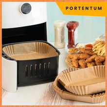 Carica l&#39;immagine nel visualizzatore di Gallery, PORTENTUM Carta forno per friggitrice ad aria 100 pezzi Food-Grade BPA Free 20 x 20 x 4,5 cm Carta Air Fryer Quadrata - Ideale per una cottura sana