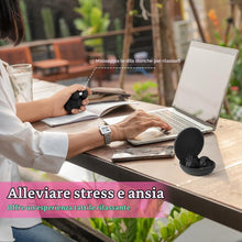 Carica l'immagine nel visualizzatore di Gallery, Ainiv Magnetiche Antistress in Silicone, 4 Pezzi Palline magnetiche Fidget Toys, Sfere di Acupressure, Anti-Stress Anxie