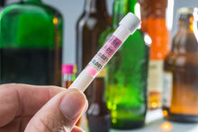 Carica l'immagine nel visualizzatore di Gallery, Home Health/Test&amp;Drive 10 x Etilometri Approvati dall'Unione Europea (5 Confezioni da 2 Etilometri) - Alcol Test Portatile (su respiro)