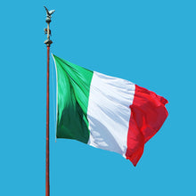 Carica l'immagine nel visualizzatore di Gallery, Bandiere Italia e Unione Europea 90x150 cm – Set 2 Pezzi con 2 Occhielli in Metallo, Bandiera Italiana e Bandiera UE in 