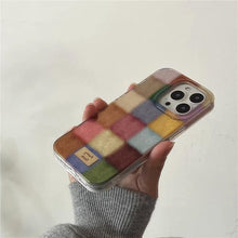 Carica l'immagine nel visualizzatore di Gallery, Reownest Custodia per iPhone 17, Cover Morbida con Motivo a Scacchi Colorato Dopamine, Design Estetico Carino, Antigraff