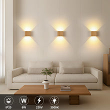 Carica l'immagine nel visualizzatore di Gallery, Applique da Parete Interno LED 6W Legno, Lampada da Parete Moderno, Applique da Muro Bianco Caldo 3000K Luce Up Down Vin