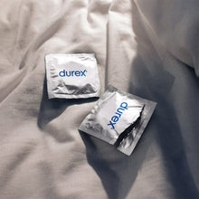 Carica l'immagine nel visualizzatore di Gallery, Durex Invisible Preservativi Ultrasottili ad Alta Sensibilità XL, Extralarge, 6 Profilattici