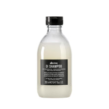 Carica l'immagine nel visualizzatore di Gallery, Davines OI Shampoo - Tutti i Tipi di Capelli - Con Olio di Roucou - 280 ml