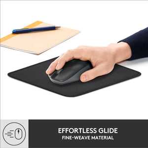 Logitech Mouse Pad - Studio Series, per Computer con Base in Gomma Antiscivolo, Scorrimento Facile, Resistente agli Schizzi, Materiali Durevoli, Portatile, Design Moderno - Grigio