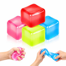 Carica l'immagine nel visualizzatore di Gallery, 4 Squishy Cubes Antistress 5 cm, Cubi Morbidi a Ritorno Lento da Spremere, Giocattoli Sensoriali Fidget per Bambini e Ad