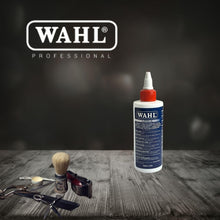 Carica l'immagine nel visualizzatore di Gallery, Wahl Olio per tagliacapelli 118 ml, manutenzione e protezione delle lame