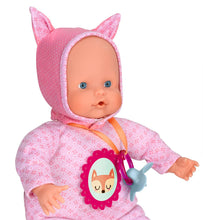 Carica l'immagine nel visualizzatore di Gallery, Nenuco - Blandito 5 Funzioni Rosa, Emette Suoni di Ciuccio e Succhiamento del Pollice come un Vero Bambino, Ride, Piange, Dice Mamma e Papà. Regalo per Bambini da 1 a 3 Anni FAMOSA (700014781)