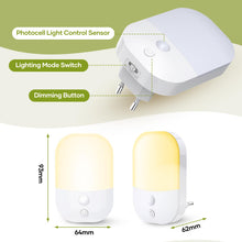 Carica l&#39;immagine nel visualizzatore di Gallery, [2 Pezzi] Luce Notturna con Sensore Crepuscolare, 5 Livelli di Luminosità Regolabili, ON/OFF/AUTO Modalità, 3000K Bianco Caldo Luce Notturna Bambini per Camera da Letto, Soggiorno, Corridoio, 0,3W
