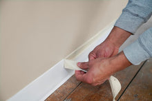 Carica l'immagine nel visualizzatore di Gallery, Scotch Nastro Coprente Classico, Promo Pack - 3 Rotoli da 36 mm x 50 m, Per Pittura e Decorazione Interna, 70% PEFC