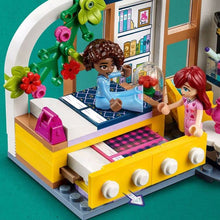 Carica l&#39;immagine nel visualizzatore di Gallery, LEGO 41740 Friends La Cameretta di Aliya, Camera da Letto per Pigiama Party, Giochi per Bambine e Bambini con Paisley e Cane Giocattolo, Piccola Idea Regalo, Personaggi 2023