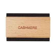 Carica l'immagine nel visualizzatore di Gallery, Lona Scott Pettine in cashmere | Pettine in lana - Rimuove pillole e peli dai vestiti