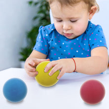 Carica l'immagine nel visualizzatore di Gallery, Mondo Toys - SOFT BALL 70 - Set 2 palle di spugna diametro 70 mm - 2 palline morbide - colori misti - 14860