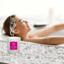 Carica l'immagine nel visualizzatore di Gallery, Candela Profumata di Limone Verbena 200g - Candela con Olio Essenziale di Verbena - Candela Alla Cera di Soia - Candele per la Casa - Aromaterapia - Candela Regalo - Idea per il Compleanno - Natale