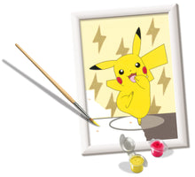 Carica l'immagine nel visualizzatore di Gallery, Ravensburger - CreArt Serie E, Pokémon, Pikachu, Dipingere con i Numeri, Kit Pittura Bambini, Cornice Inclusa, Gioco Educativo, Idea Regalo Bambino e Bambina 7+ Anni, 18x13 cm