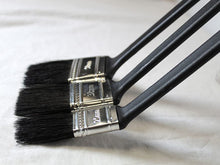 Carica l'immagine nel visualizzatore di Gallery, Faithfull FAIPBRAD3 Long Reach Angled Radiator Paint Brush Set of Three: 25, 38, 50mm (1, 1.5, 2in) 300mm Long Handle