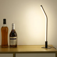 Carica l'immagine nel visualizzatore di Gallery, Metallo Lampada da Comodino Camera da Letto Moderna,44CM Minimalista Design Lampada Tavolo Led con filo(USB 5V 2A), Dimm