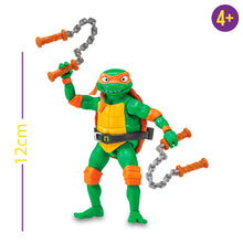Carica l&#39;immagine nel visualizzatore di Gallery, Giochi Preziosi - Michelangelo Tartarughe Ninja Caos Mutante, Michelangelo in versione Action Figure Base Articolata da 12 cm, Personaggio con Armi da Combattimento, Per Bambini dai 4 anni
