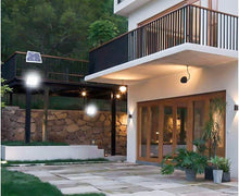 Carica l'immagine nel visualizzatore di Gallery, SQUADO Faro LED 50W con Pannello Solare, Luce Fredda, Faretto LED Impermeabile per Esterni, Casa e Giardino, Sensore Cre