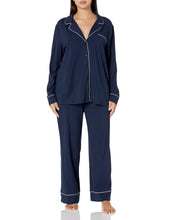 Carica l'immagine nel visualizzatore di Gallery, Amazon Essentials Camicia a Maniche Lunghe in Modal di Cotone e Pigiama a Tutta Lunghezza Donna, Blu Marino, M