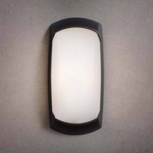 Carica l'immagine nel visualizzatore di Gallery, BarcelonaLED Fumagalli LED Applique da Parete a Soffitto Esterno E27 IP66 Emissione di Luce Anteriore Impermeabile per T