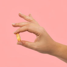 Carica l'immagine nel visualizzatore di Gallery, Swisse Omega 3 Concentrato 60 capsule molli 1800 mg di Olio di Pesce,648mg EPA e 432mg DHA per porzione, Certificato 5* 