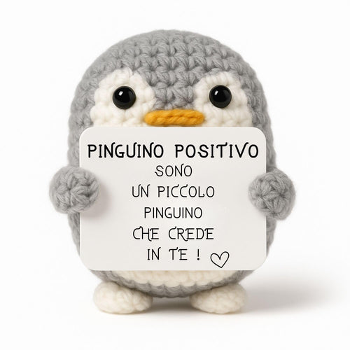 Pinguino Positivo© | Regalo Originale e Divertente | Idea Simpatica | Festa Bambini Ragazzi | Compleanno Bimba Bimbo| Decorazione Cameretta| Amigurumi Casa | Bambola Umoristica | Peluche Motivazionale