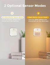 Carica l'immagine nel visualizzatore di Gallery, MERTTURM Luce Notturna Sensore Movimento[1 Mese una Carica], Ricaricabile Luce Notturna Bambini, 3 Colori e 3 Modalità e