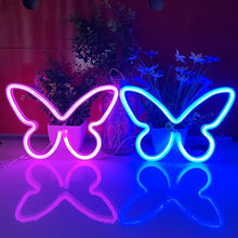 Carica l'immagine nel visualizzatore di Gallery, 2 pezzi di luce al neon a LED Insegne al neon a farfalla Luci notturne per la casa per la camera da letto dei bambini La