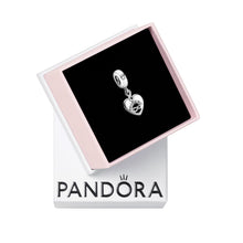 Carica l'immagine nel visualizzatore di Gallery, PANDORA Icons Pendente con scritta Friends e cuore con infinito in argento Sterling con zirconia cubica trasparente
