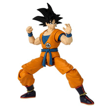 Carica l'immagine nel visualizzatore di Gallery, Dragon Ball Super Bandai Super Hero - Figurina Dragon Star 17 cm - Goku - Licenza ufficiale Dragon Ball - Figurina articolata Goku - Giocattolo per bambini 4 anni e + - 40720