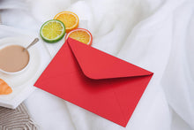 Carica l'immagine nel visualizzatore di Gallery, IPEA Buste Rosse con Cartoncino Interno Rosso - 20 Pezzi - Biglietti 14 X 9 cm con Cartoncino per Regali di Natale, Even