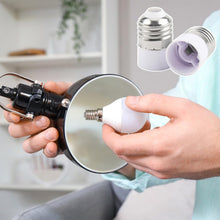 Carica l'immagine nel visualizzatore di Gallery, E27 a E14 Socket Converter 8 Allungare il Filo Adattatore E27 E14