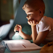 Carica l'immagine nel visualizzatore di Gallery, LURICO 30 Pezzi Mini Torcia LED Portachiavi, 4cm Piccola Torcia LED Mini Lampada a Mano per Bambini Colorato Torcia Gioc