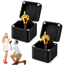 Carica l'immagine nel visualizzatore di Gallery, 2 Pieces Surprise Gift Box Middle Finger in a Box, Spoof Hand Prank Pop Up Gift Box with Box, Annoying Middle Finger Gif
