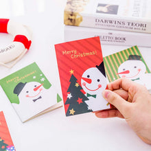 Carica l'immagine nel visualizzatore di Gallery, 30 Pezzi Mini Quaderni di Natale Taccuini Tascabili Portatili per Bambini Babbo Natale,Pupazzo di neve, Quaderno a renna Memo Great Stock Party Bottiglie per sacche per ragazze e ragazzi, 12 stile