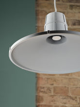 Carica l'immagine nel visualizzatore di Gallery, OSRAM LED STAR FLAT 29 DIM bianco caldo 2700 K 4.5 W 320 lm