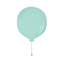 Carica l'immagine nel visualizzatore di Gallery, Lights4fun Applique a Palloncino Verde con 13 LED Bianchi Caldi a Pile Luce Notturna per Camerette dei Bambini Arredo In
