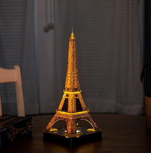 Carica l&#39;immagine nel visualizzatore di Gallery, Ravensburger - Puzzle 3D, Tour Eiffel Night Edition con Luce, Parigi, per Adulti e Bambini 10+ Anni, Idea Regalo, 226 Pezzi