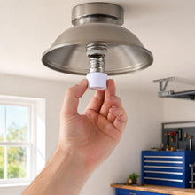 Carica l'immagine nel visualizzatore di Gallery, EQUILIUS Confezione da 8 douilles per lampadina E27, convertitore per douille E27, adattatore per presa della lampadina,
