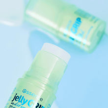 Carica l'immagine nel visualizzatore di Gallery, essence jelly GRIP undereye primer occhi in stick idratante (4,6 g)
